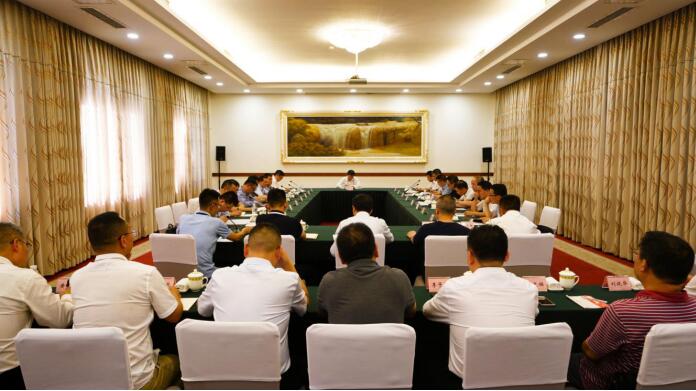 AG真人集团班子实地督导金牛宾馆改（扩）建工程