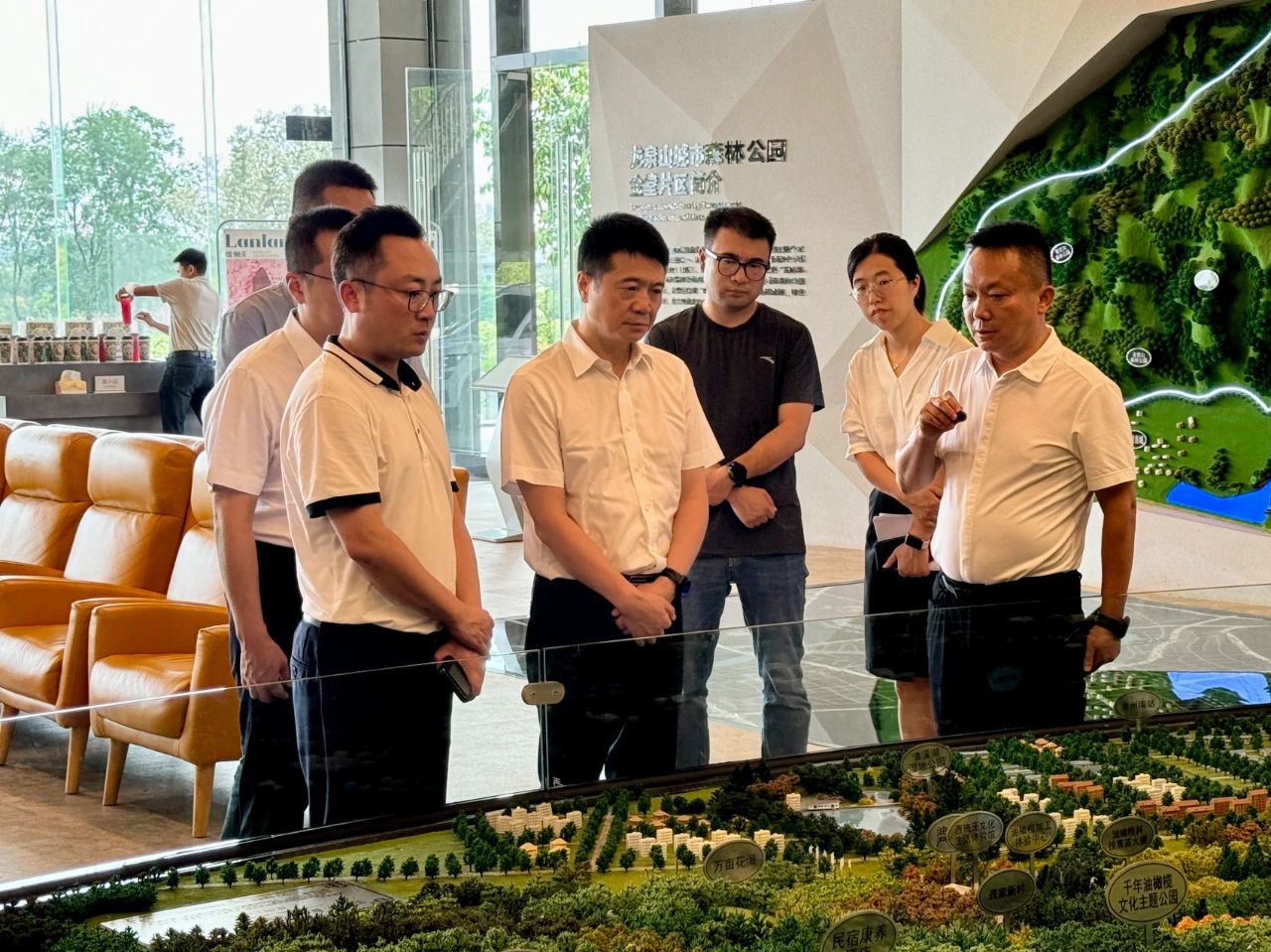 省AG真人集团党委书记、董事长游勇带队赴聚峰谷项目开展汛期清静生产检查并调研生产谋划情形